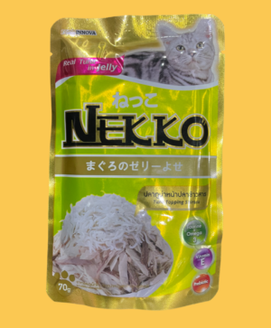 Nekko Tuna topper Shirasu with Jelly made by carefully selecting Tuna in combination with Shirasu that is rich in calcium. Our Tuna is cooked in a timely manner to ensure delicious flavor and an appealing aroma throughout each meal.